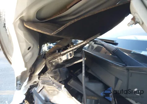 2018 Ford Transit-150 z USA, uszkodzony, nr VIN 1FTYE2CM3JKA07559